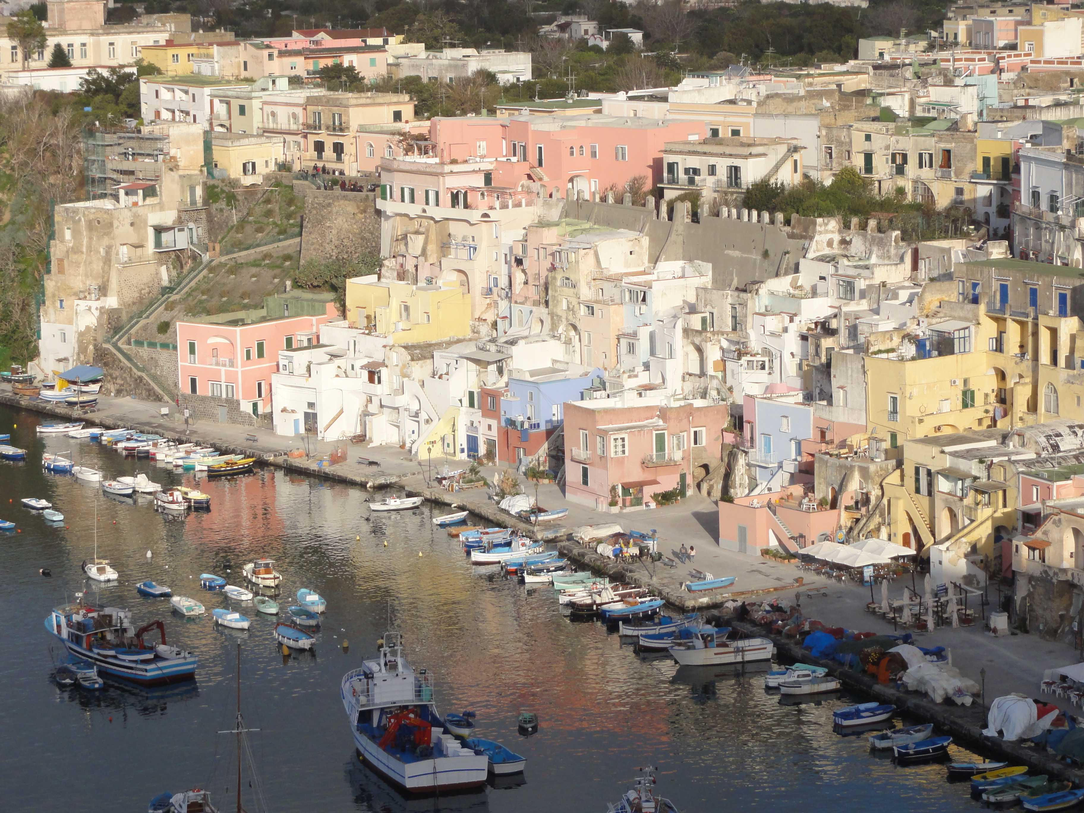 Ausflüge auf Procida. Taxitour Procida